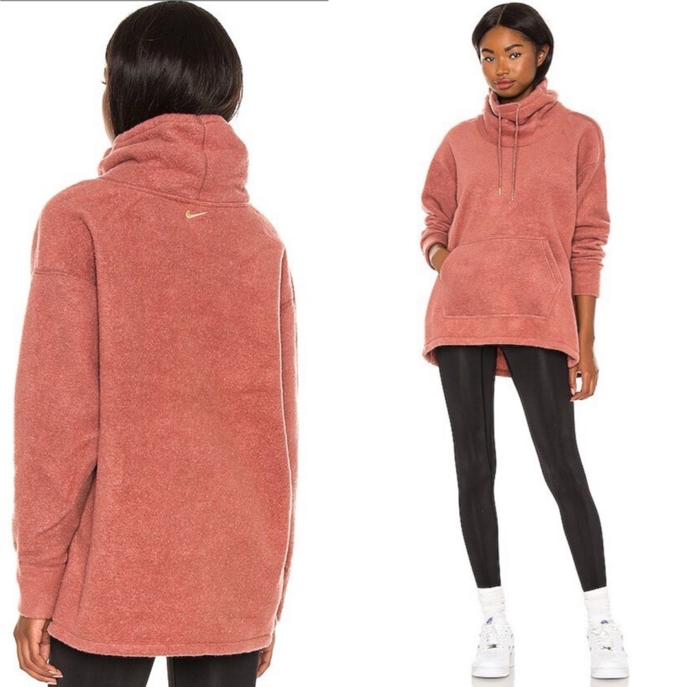 Nike Thermal Cozy Cowl Sweater in Claystone‎ Red & Metallic Gold